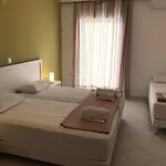 Kavos Central *