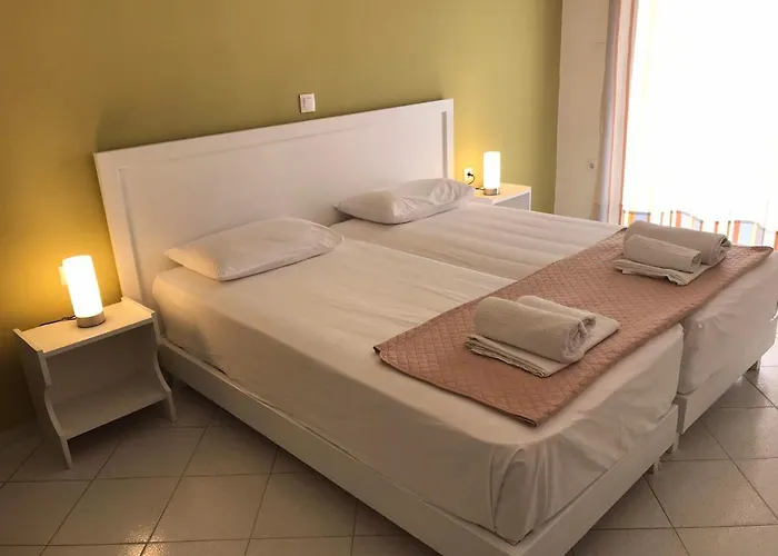 Kavos Central Otel Kávos