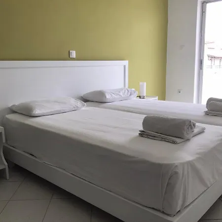 Kavos Central * Kávos