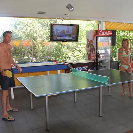 Kavos Central Kávos