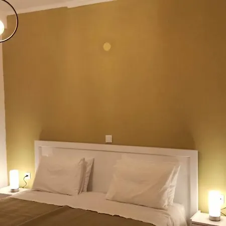 Hotel Kavos Central *