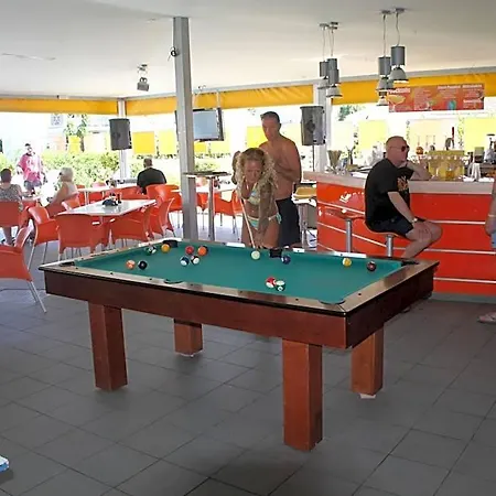Kavos Central מלון קאבוס