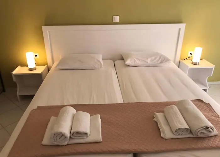 Hotel Kavos Central Kávos